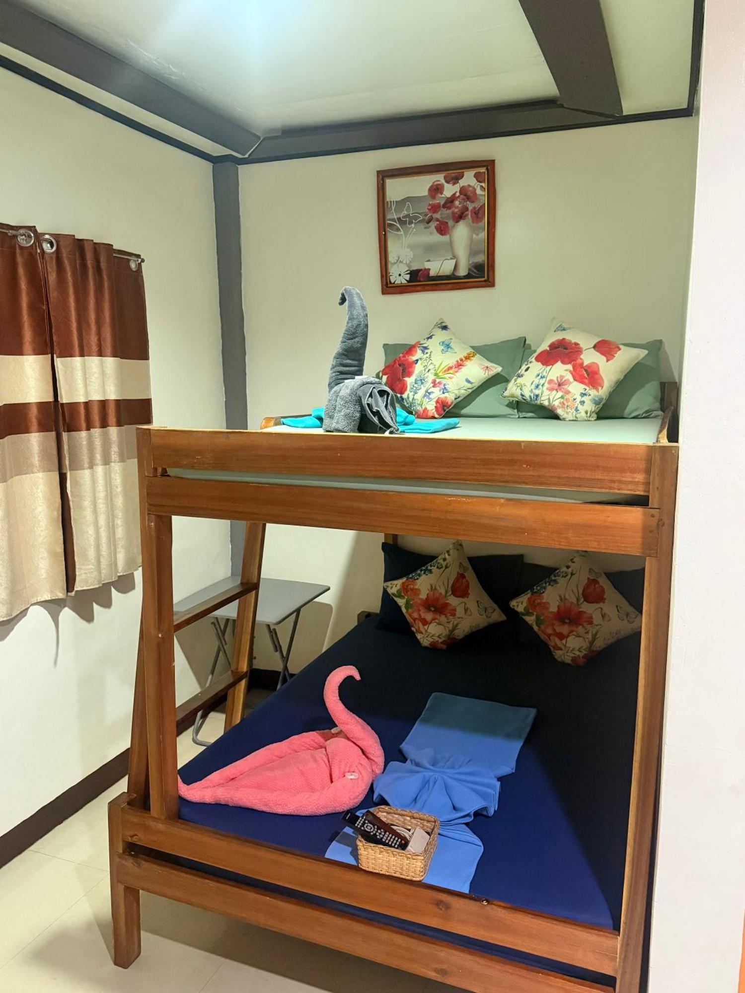 Lolo Bob'S Bed And Breakfast Эль-Нидо Экстерьер фото