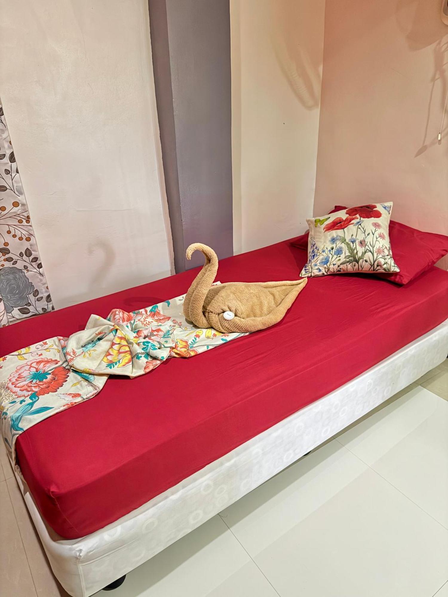 Lolo Bob'S Bed And Breakfast Эль-Нидо Экстерьер фото