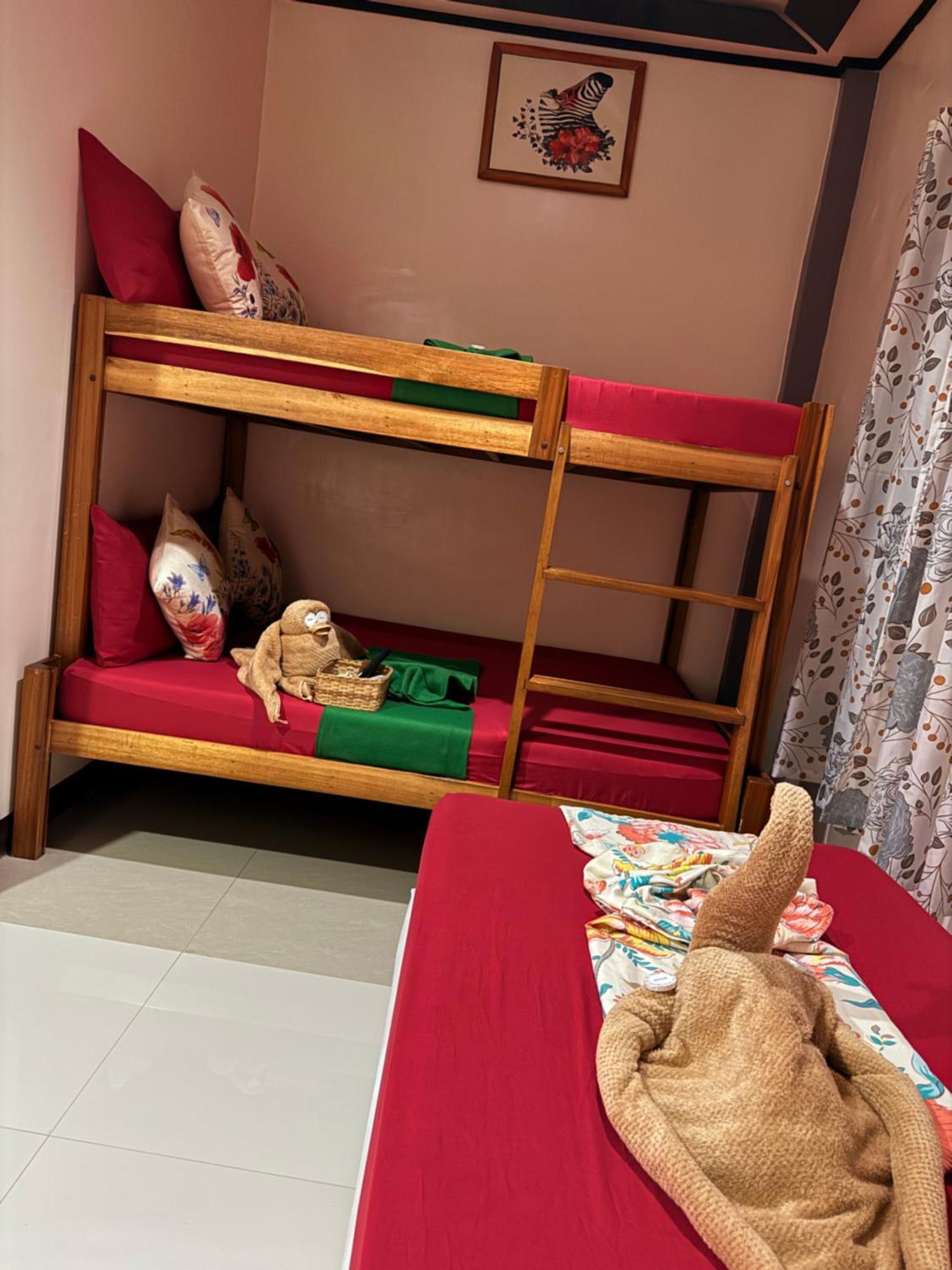 Lolo Bob'S Bed And Breakfast Эль-Нидо Экстерьер фото