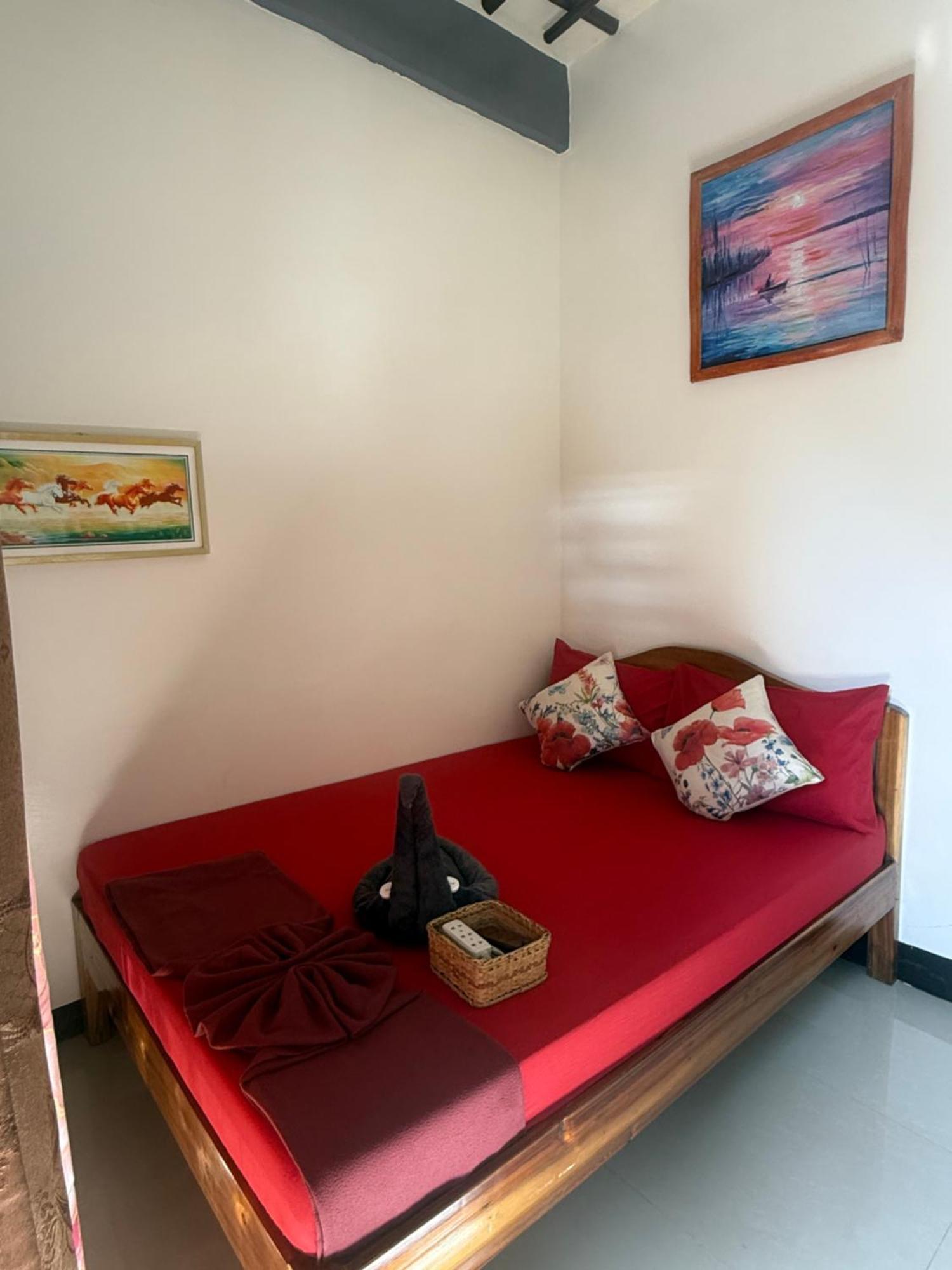 Lolo Bob'S Bed And Breakfast Эль-Нидо Экстерьер фото